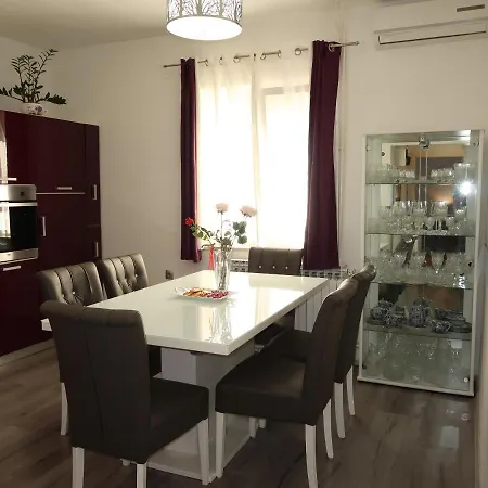 Goldy Apartmán *
